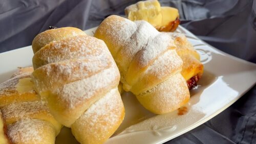 Domaće kiflice sa džemom: Mekane, mirisne i gotove za 30 minuta