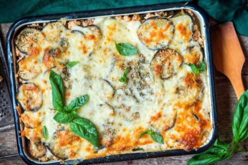 🍛 Musaka od tikvica bez mesa – lagan i ukusan letnji ručak