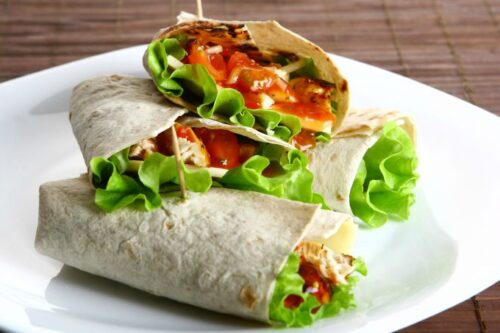🥗 Recept: Tortilje sa povrćem i sirom – lagana večera bez mesa